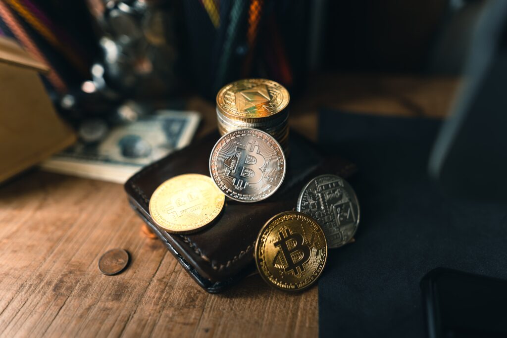 Best Decentralized Wallet in 2025: Why Phantom Is Perfect for TokenSplash and Solana